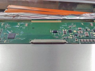 LM215WF4-TRA2