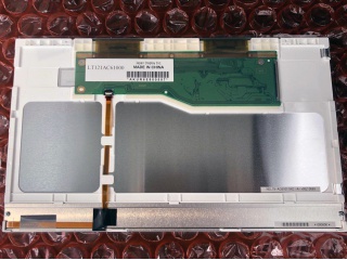 LT121AC61000